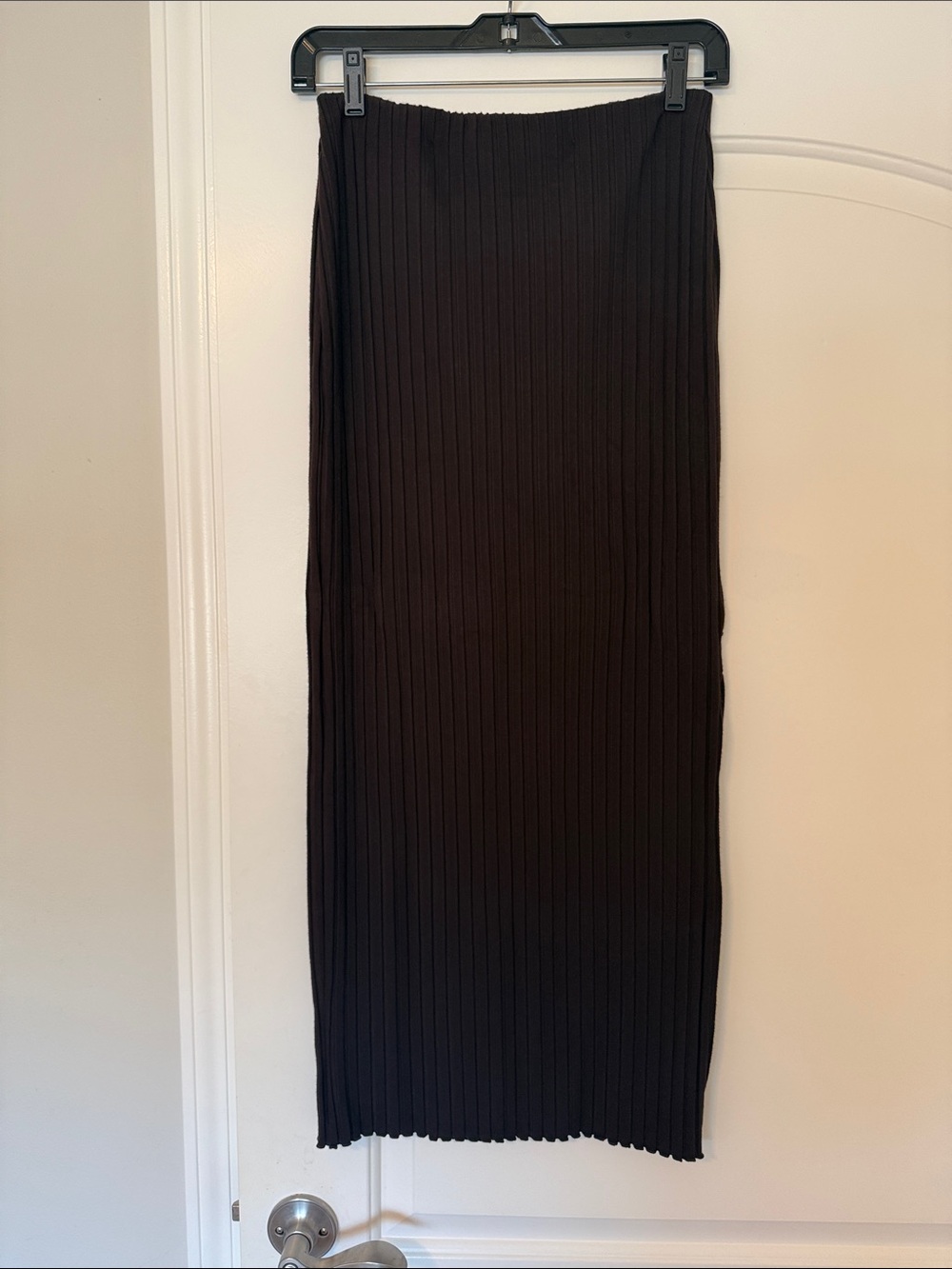 Banana Republic Dark Brown Ribbed Maxi Skirt